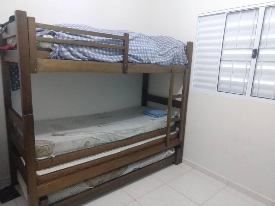 Casa Em Itanhaem Com 2 Quartos Garagem P 2 Carros, Churrasqueira, Piscina 200 M Da Praia 外观 照片